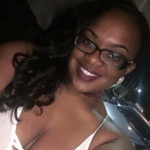 Meet your Posher, Toni